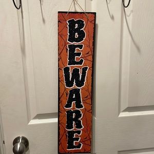 Hanging Halloween sign